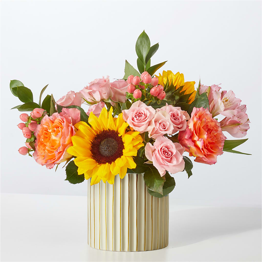Sun's Out Bouquet – 175 MERCANTILE FLORAL & GIFT, Lake City IA