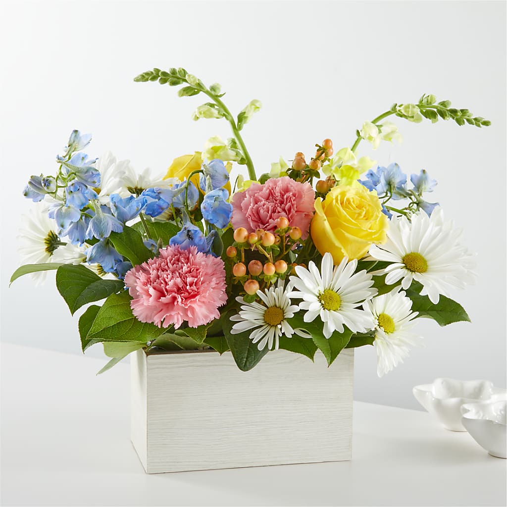 Sun Salutation Box Bouquet – 175 MERCANTILE FLORAL & GIFT, Lake City IA