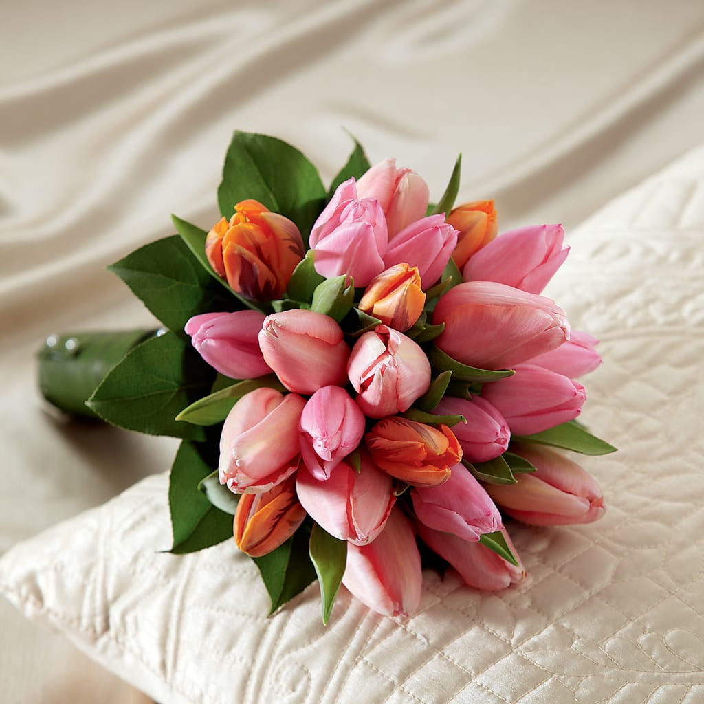 Embraceable Bouquet – 175 MERCANTILE FLORAL & GIFT, Lake City IA