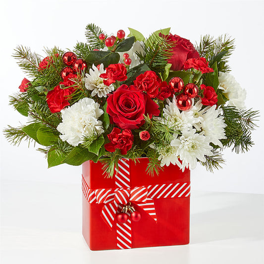 Presents Under the Tree Bouquet – 175 MERCANTILE FLORAL & GIFT, Lake City IA