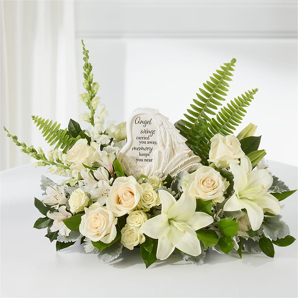 Holding You Close Arrangement – 175 MERCANTILE FLORAL & GIFT, Lake City IA
