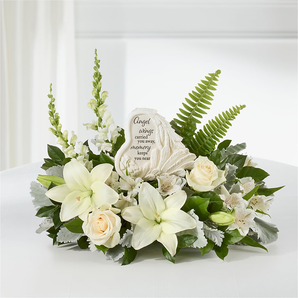 Holding You Close Arrangement – 175 MERCANTILE FLORAL & GIFT, Lake City IA