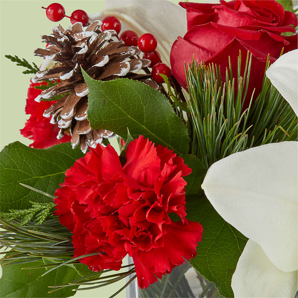 Glistening Icicles Bouquet – 175 MERCANTILE FLORAL & GIFT, Lake City IA