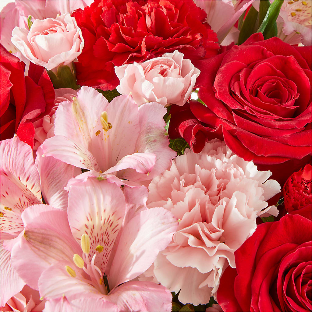 Candy Kisses Bouquet – 175 MERCANTILE FLORAL & GIFT, Lake City IA