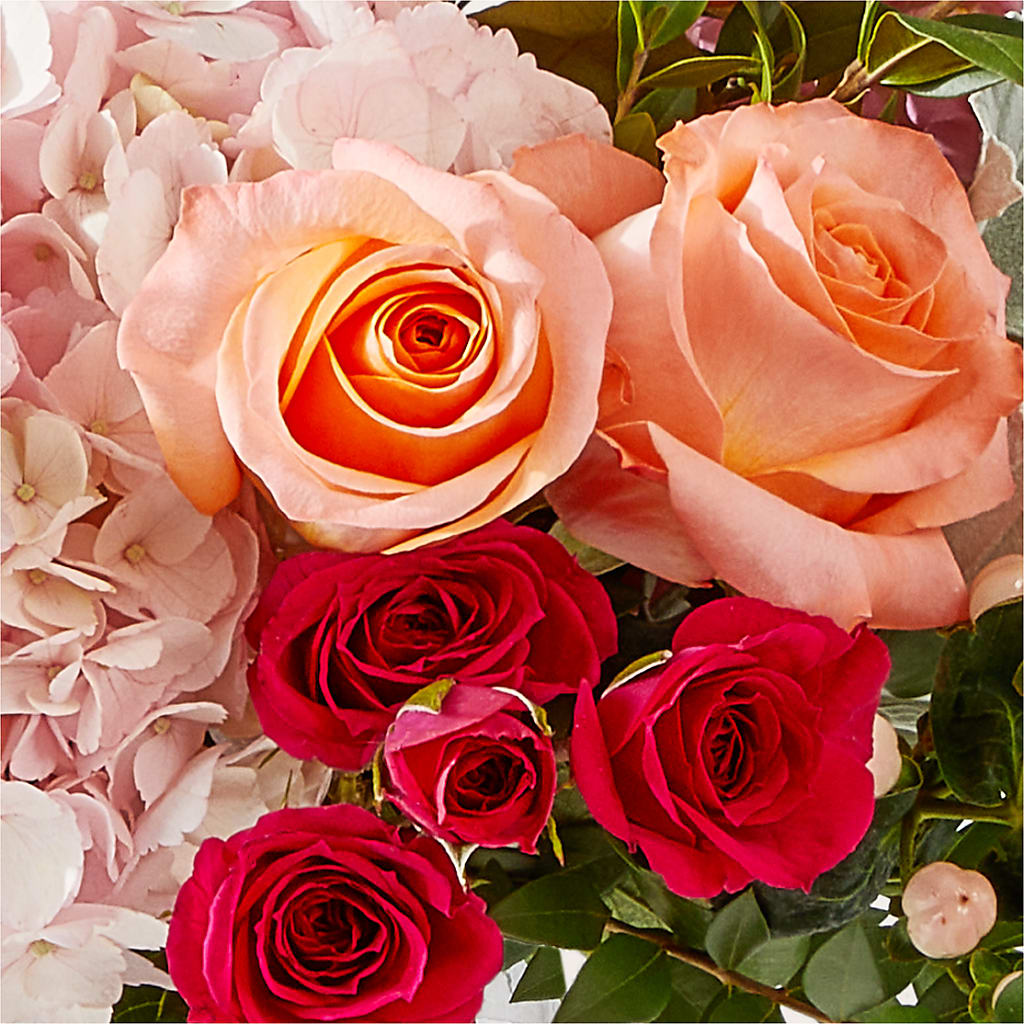 Glitz & Glam Bouquet – 175 MERCANTILE FLORAL & GIFT, Lake City IA