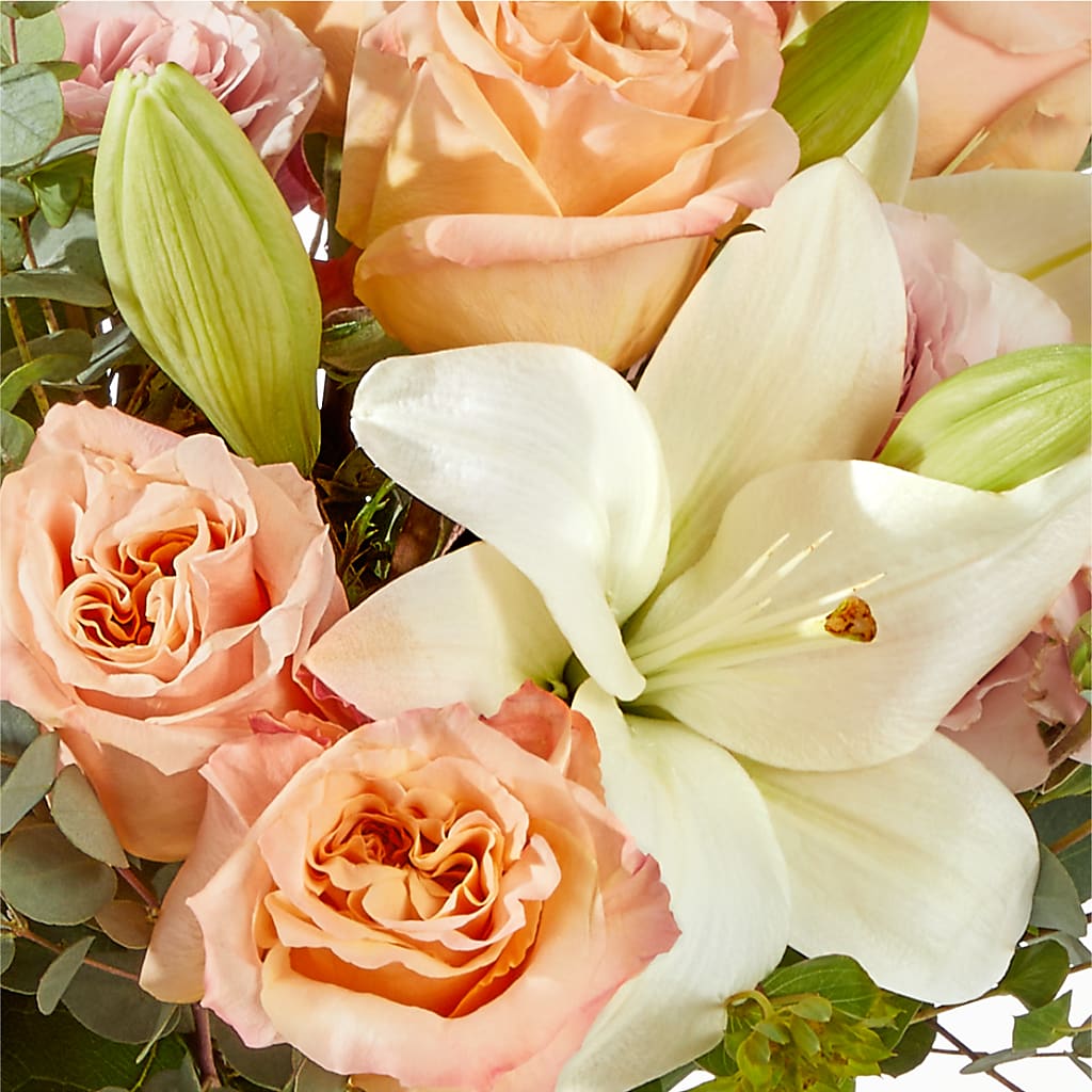 Grapefruit Splash Bouquet – 175 MERCANTILE FLORAL & GIFT, Lake City IA