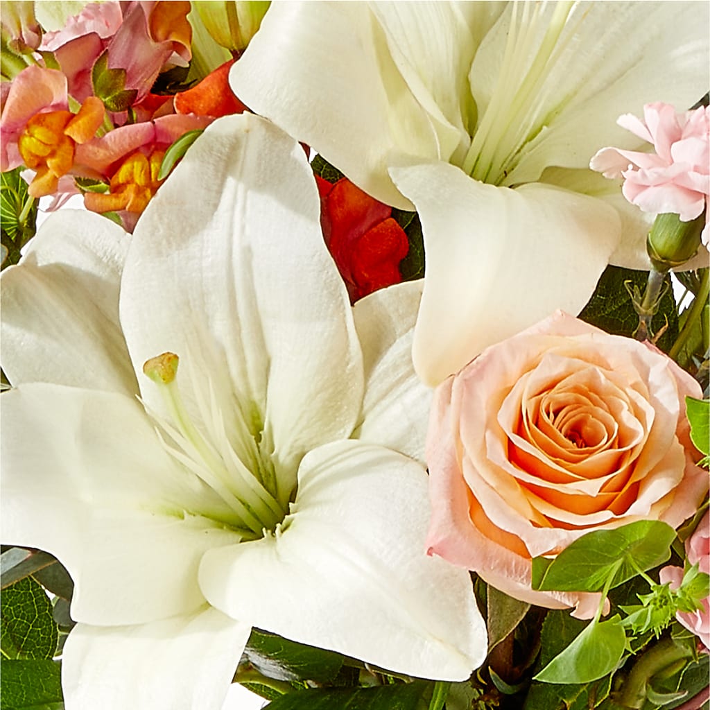 Grapefruit Splash Bouquet – 175 MERCANTILE FLORAL & GIFT, Lake City IA