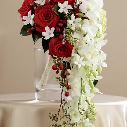 Here Comes the Bride Bouquet – 175 MERCANTILE FLORAL & GIFT, Lake City IA